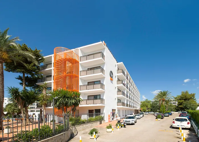 Principales hoteles en Ibiza para turistas IMSERSO