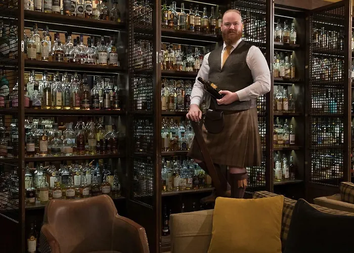 Top Hotels Near Leith Docks for Maritime Charm